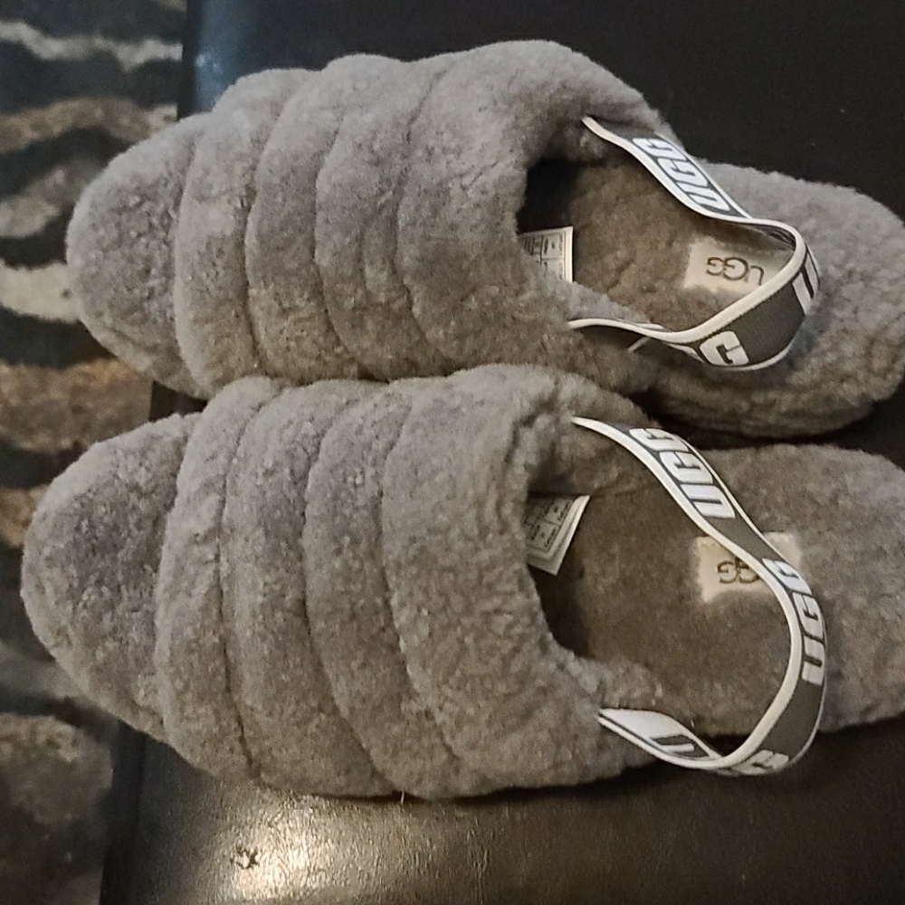 UGG